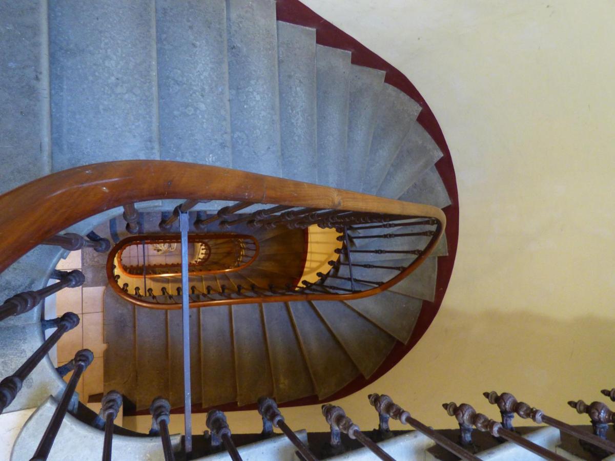 "Le Colombier"-Meuble De Tourisme 3 Etoiles -Residence "Les Logis De Beziers"-Garage Optionnel-Coeur De Ville-Plages A 16Km ! エクステリア 写真