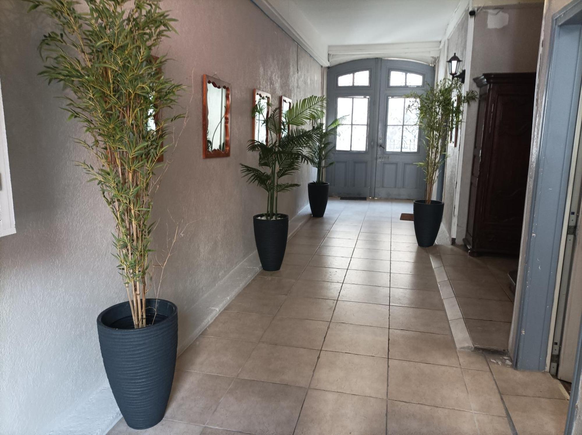 "Le Colombier"-Meuble De Tourisme 3 Etoiles -Residence "Les Logis De Beziers"-Garage Optionnel-Coeur De Ville-Plages A 16Km ! エクステリア 写真